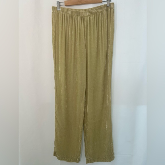SOFT SURROUNDINGS Velvet Wide-Leg Pants - Picture 1 of 5